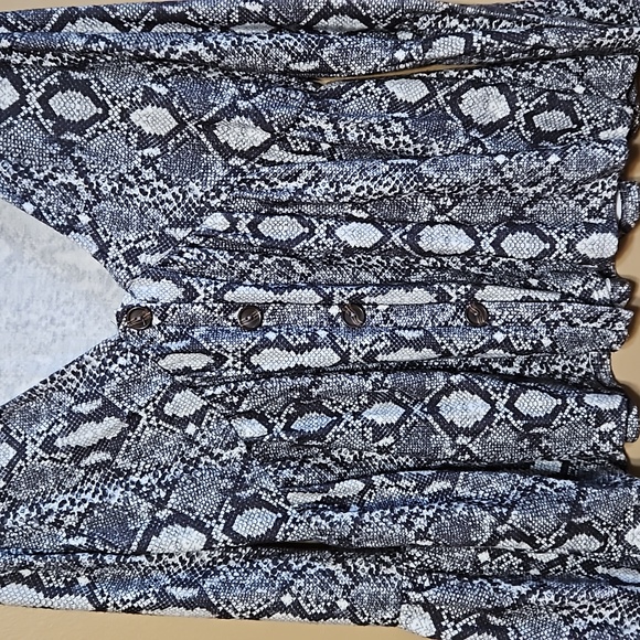 Peach Love California Top - Picture 4 of 8